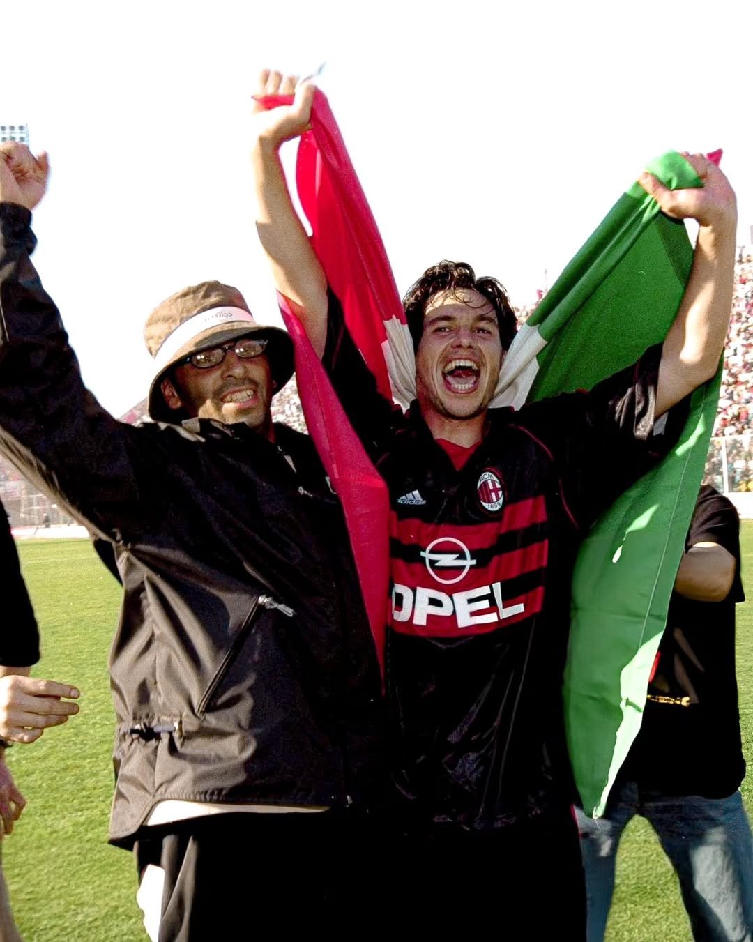 澳客登录-关于阿格内托压哨绝杀，米兰豪取胜利庆祝连胜的信息