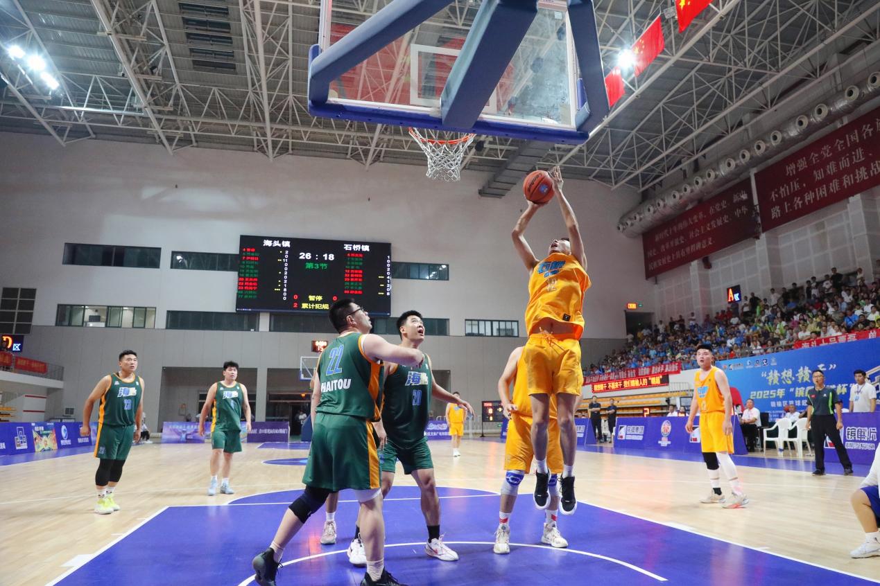 强队火拼,球场上的激情碰撞的简单介绍 强队火拼,球场上的激情碰撞的简单介绍