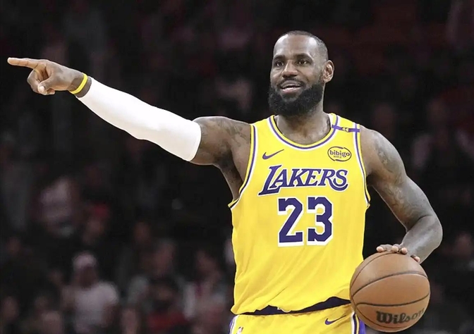 澳客馆-勇士逆袭成功，湖人陷入困境