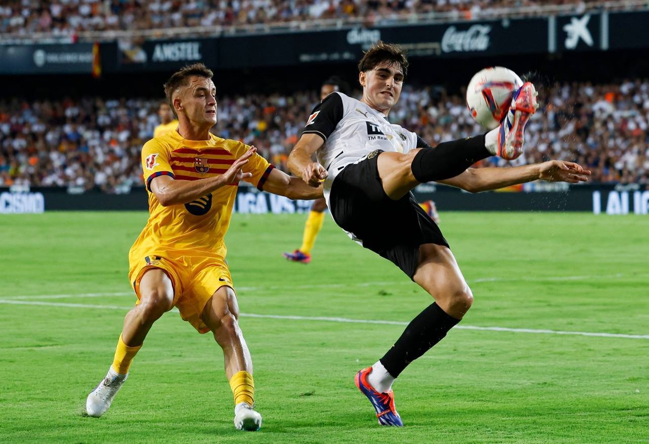 瓦伦西亚队主场获得宝贵三分 瓦伦西亚队主场获得宝贵三分