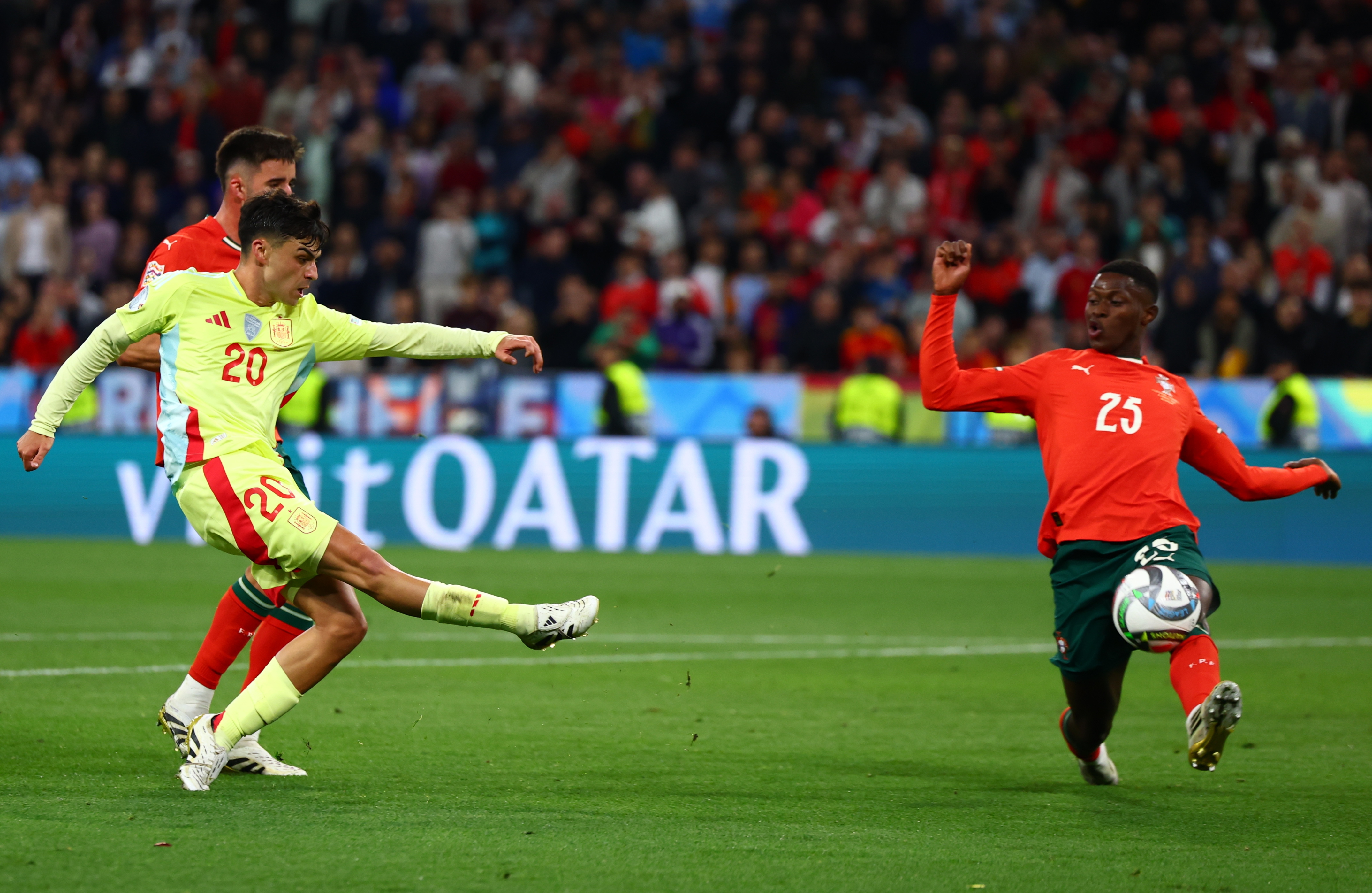 包含葡萄牙迎来球星回归,备战世预赛决赛阶段的词条 包含葡萄牙迎来球星回归,备战世预赛决赛阶段的词条