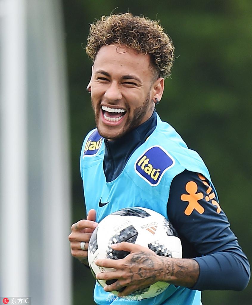 巴西国家队备战世界杯正处磨合期的简单介绍 巴西国家队备战世界杯正处磨合期的简单介绍