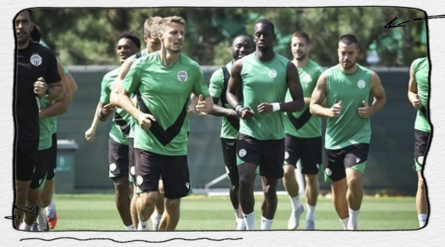 包含欧国联比赛战火再燃,两队展开角逐争夺晋级资格的词条 包含欧国联比赛战火再燃,两队展开角逐争夺晋级资格的词条