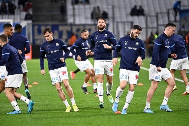 切尔西豪取三分,客场轻松取胜 切尔西豪取三分,客场轻松取胜