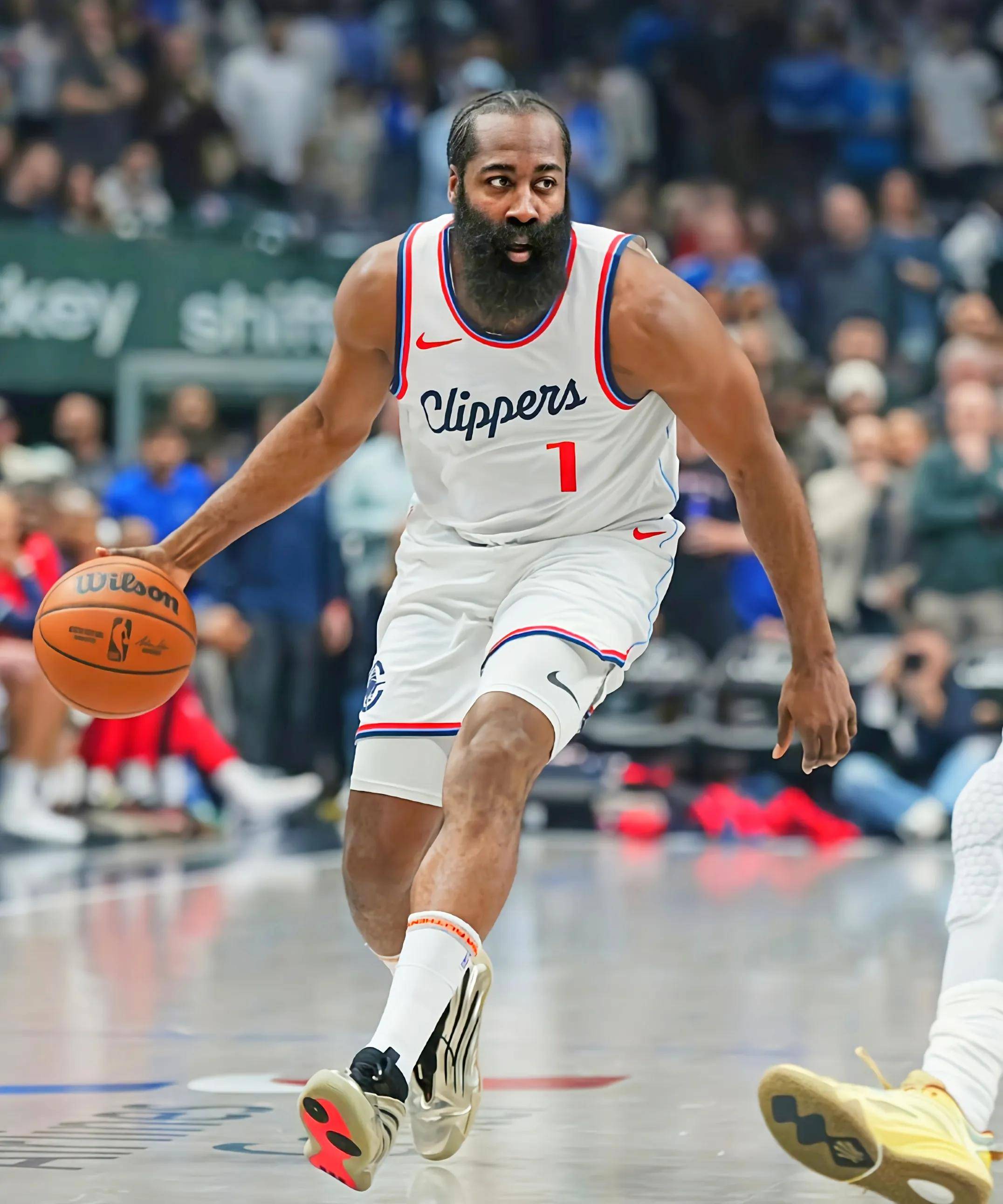 火箭不敌独行侠,哈登失准连续失手 火箭不敌独行侠,哈登失准连续失手