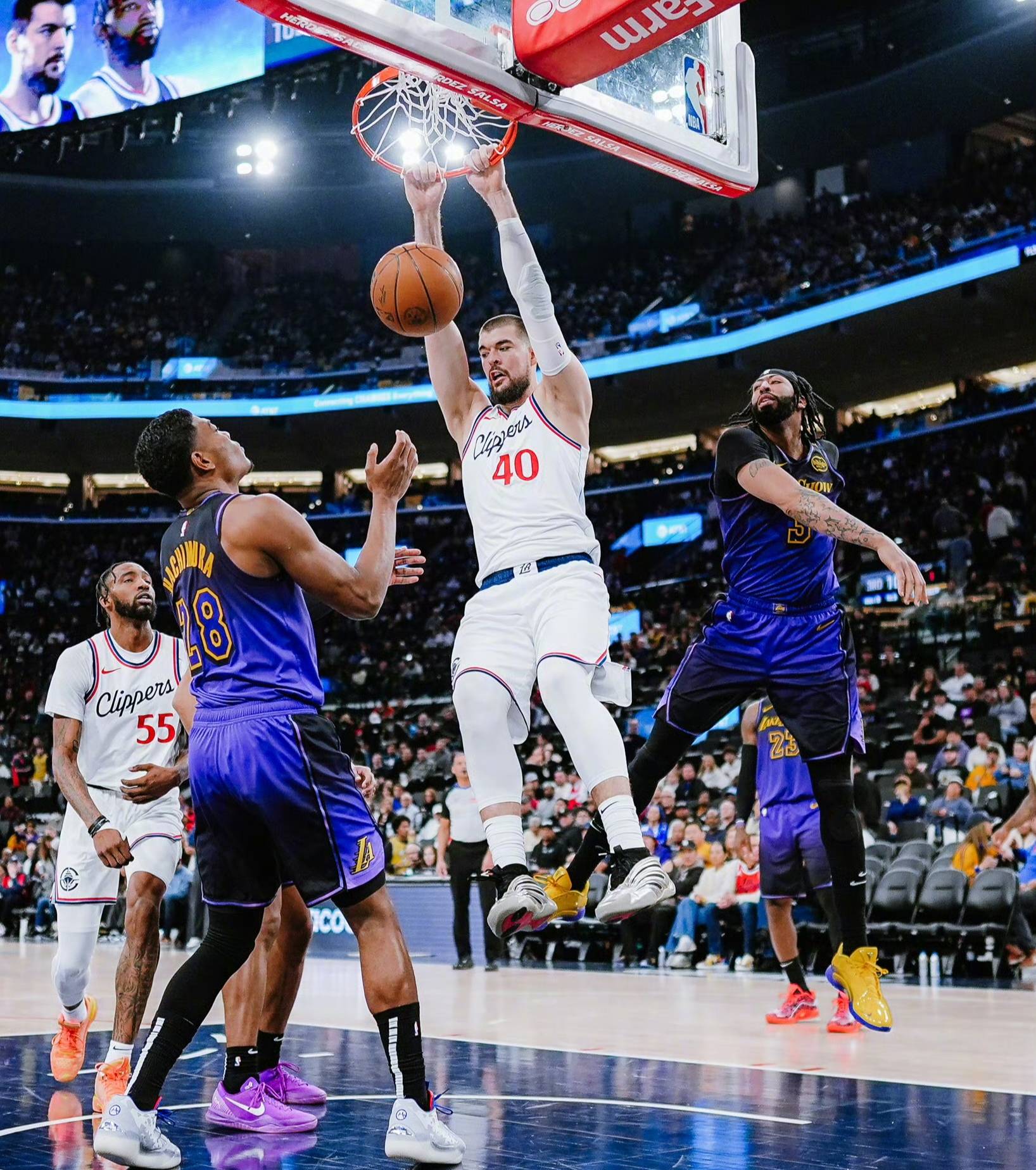 澳客活动-快船客场大胜凯尔特人，连